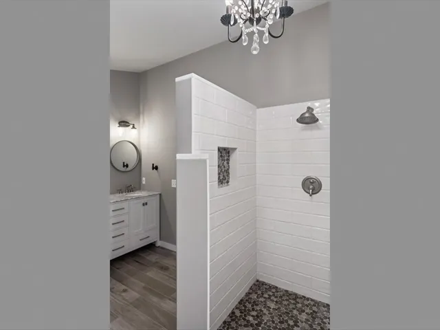 $939,900 | 5 Fletcher Drive, Westerly, RI 02891