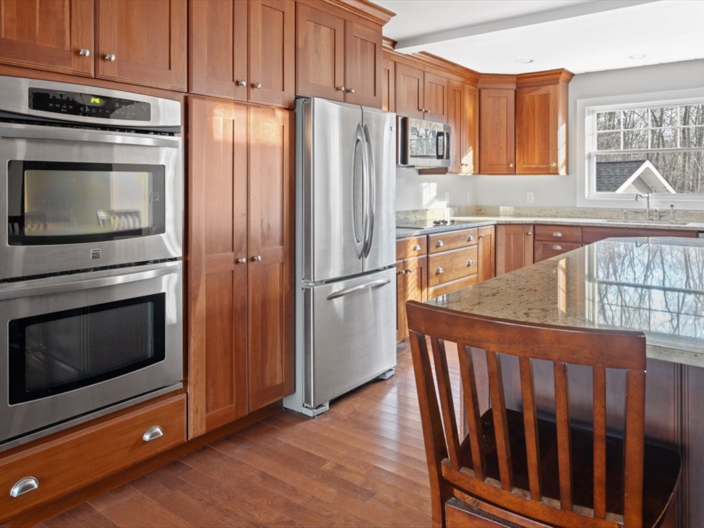 5 Fletcher Drive Westerly, RI 02891 - Photo 6 of 48