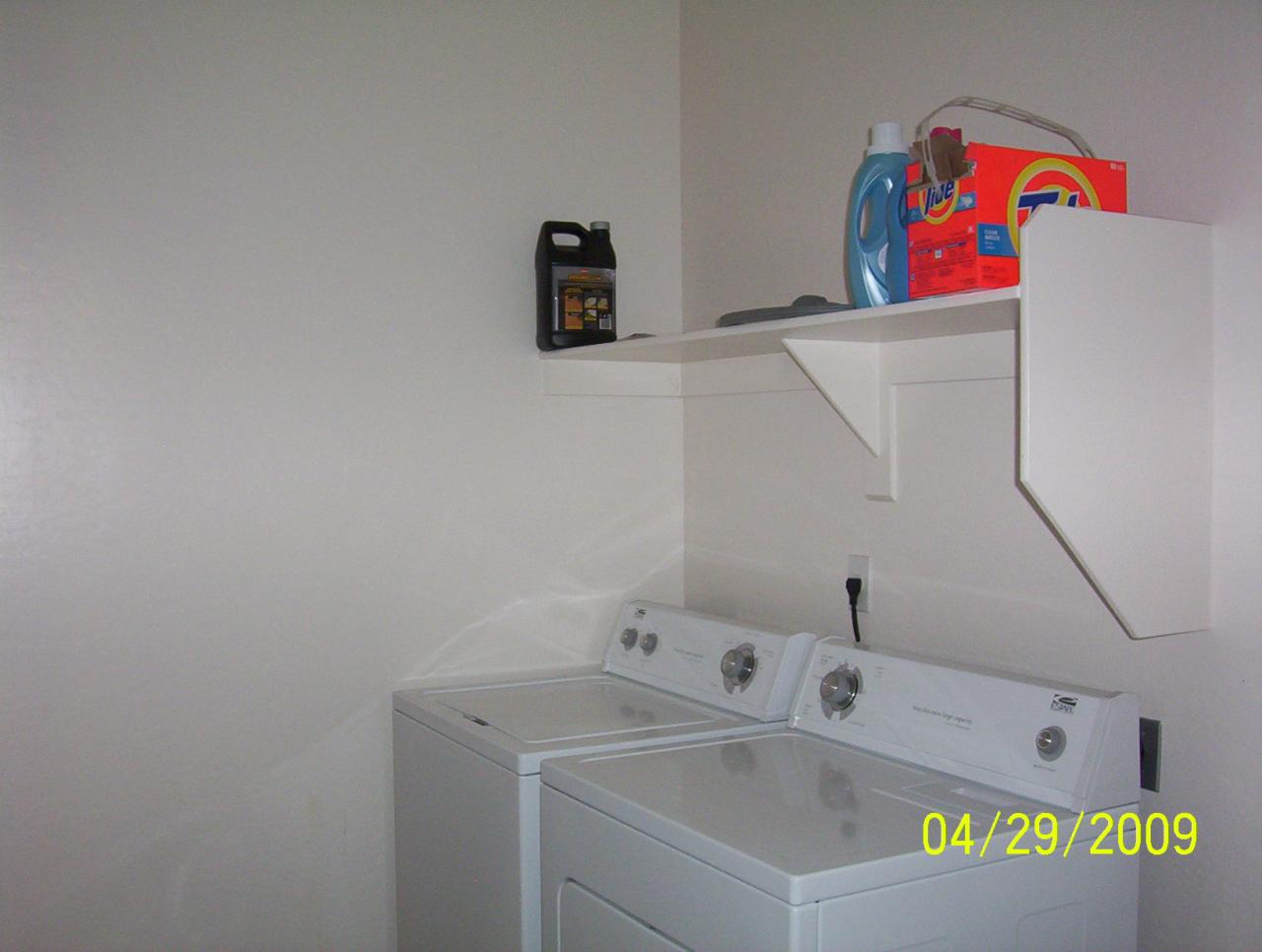 5404 West Apollo Road Laveen, AZ 85339 - Photo 20 of 25 Laundry