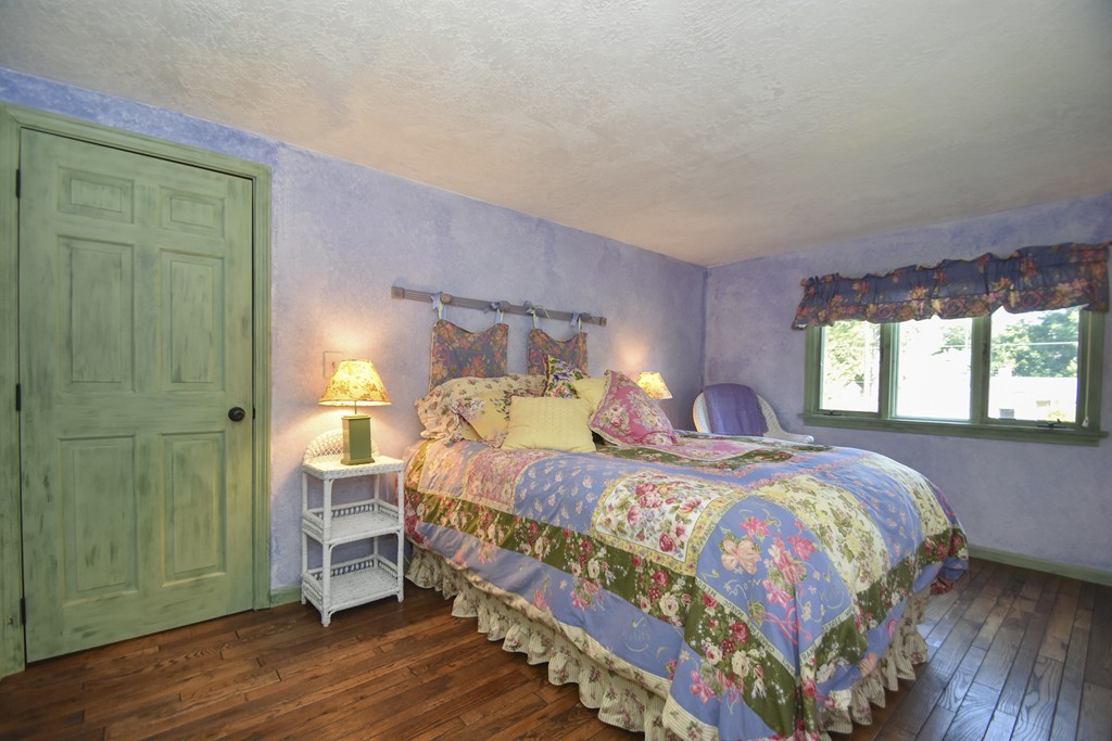 17 Mayfield Road Auburn, MA 01501 - Photo 18 of 25 Gallery Image 18