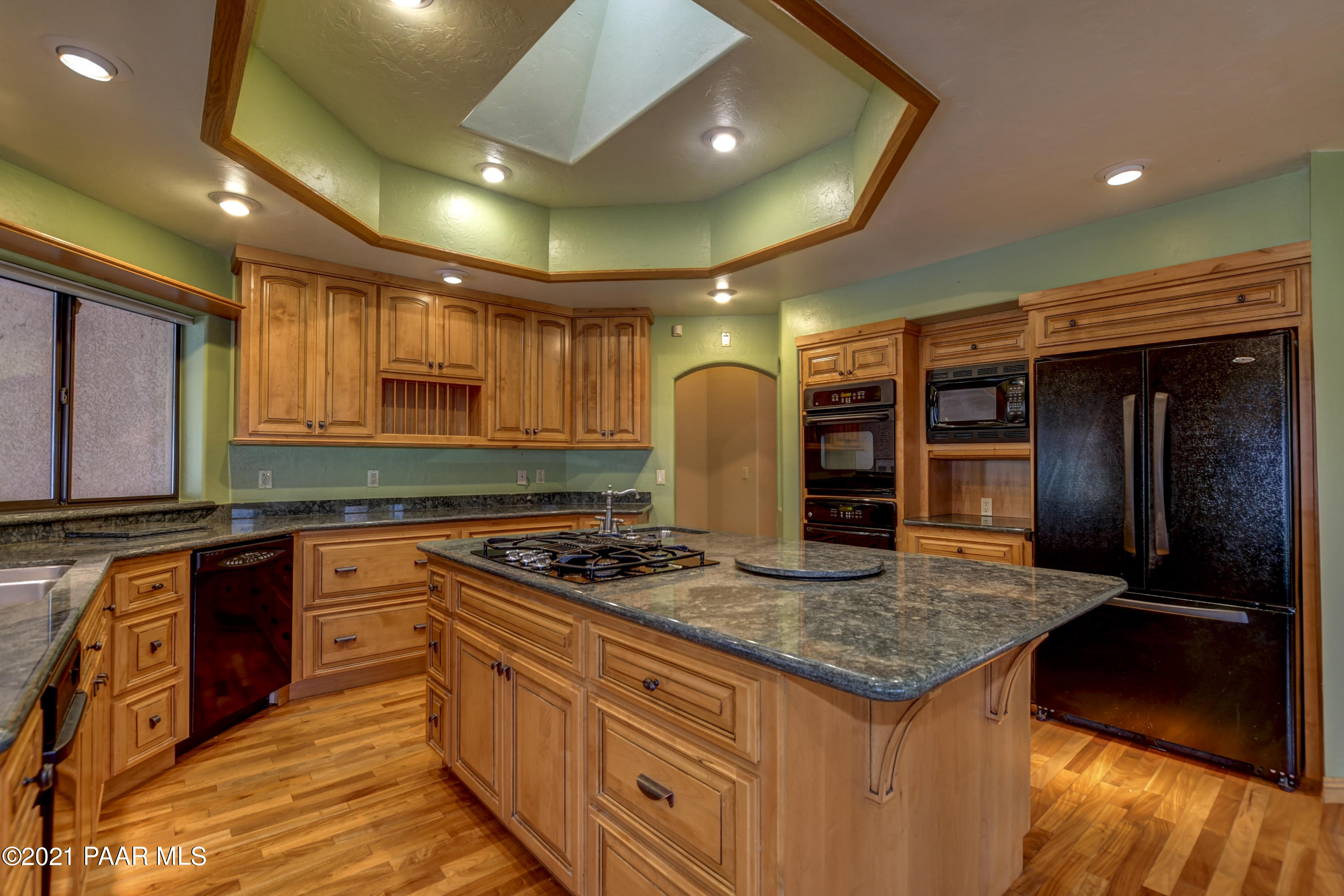 1040 Evergreen Road Prescott, AZ 86303 - Photo 11 of 39 Kitchen