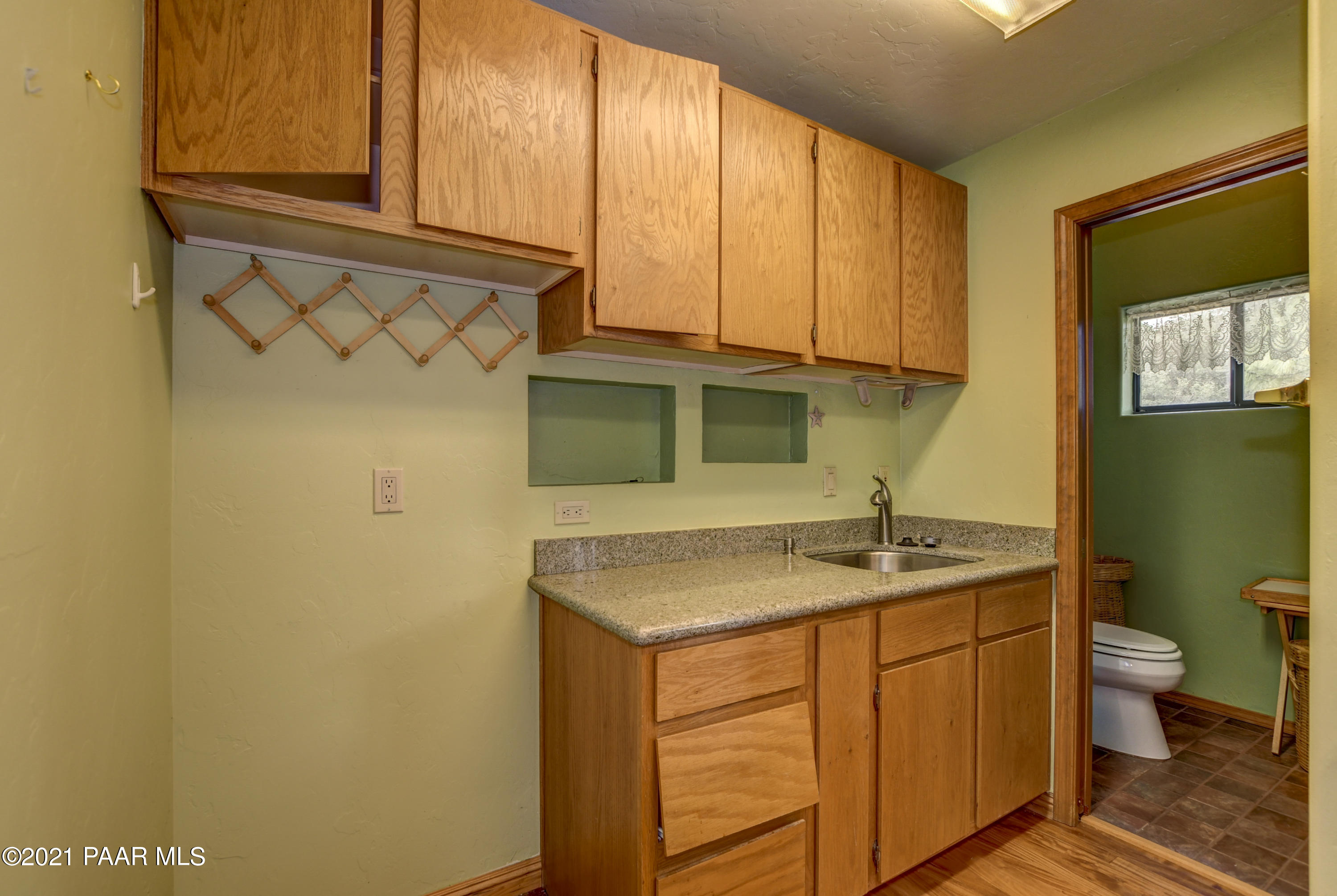 1040 Evergreen Road Prescott, AZ 86303 - Photo 16 of 39 Pantry/Powder Room
