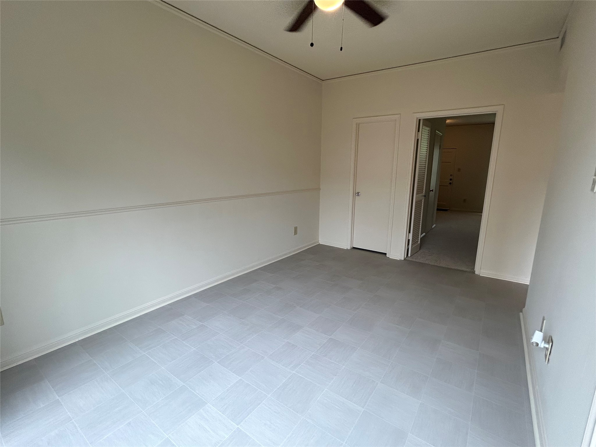 850 Threadneedle Street, Unit 71 Houston, TX 77079 - Photo 8 of 20 a view of empty room
