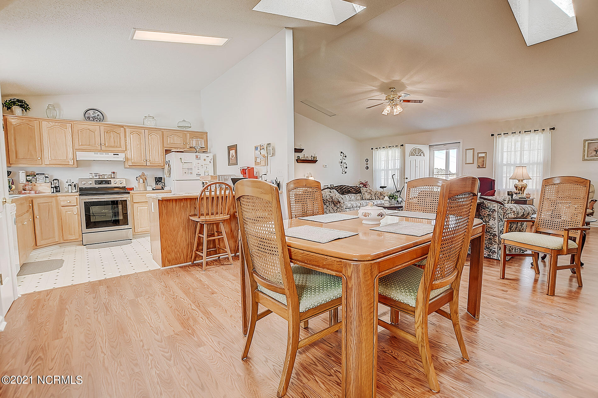 5344 Cox Road Northwest Ash, NC 28420 - Photo 10 of 23 16