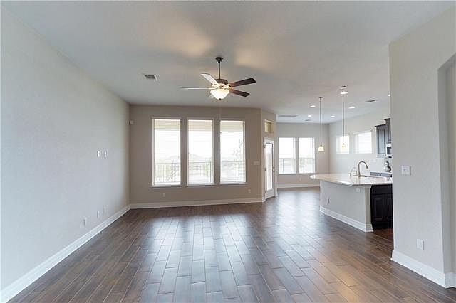 409 Betony Loop Buda, TX 78610 - Photo 10 of 27