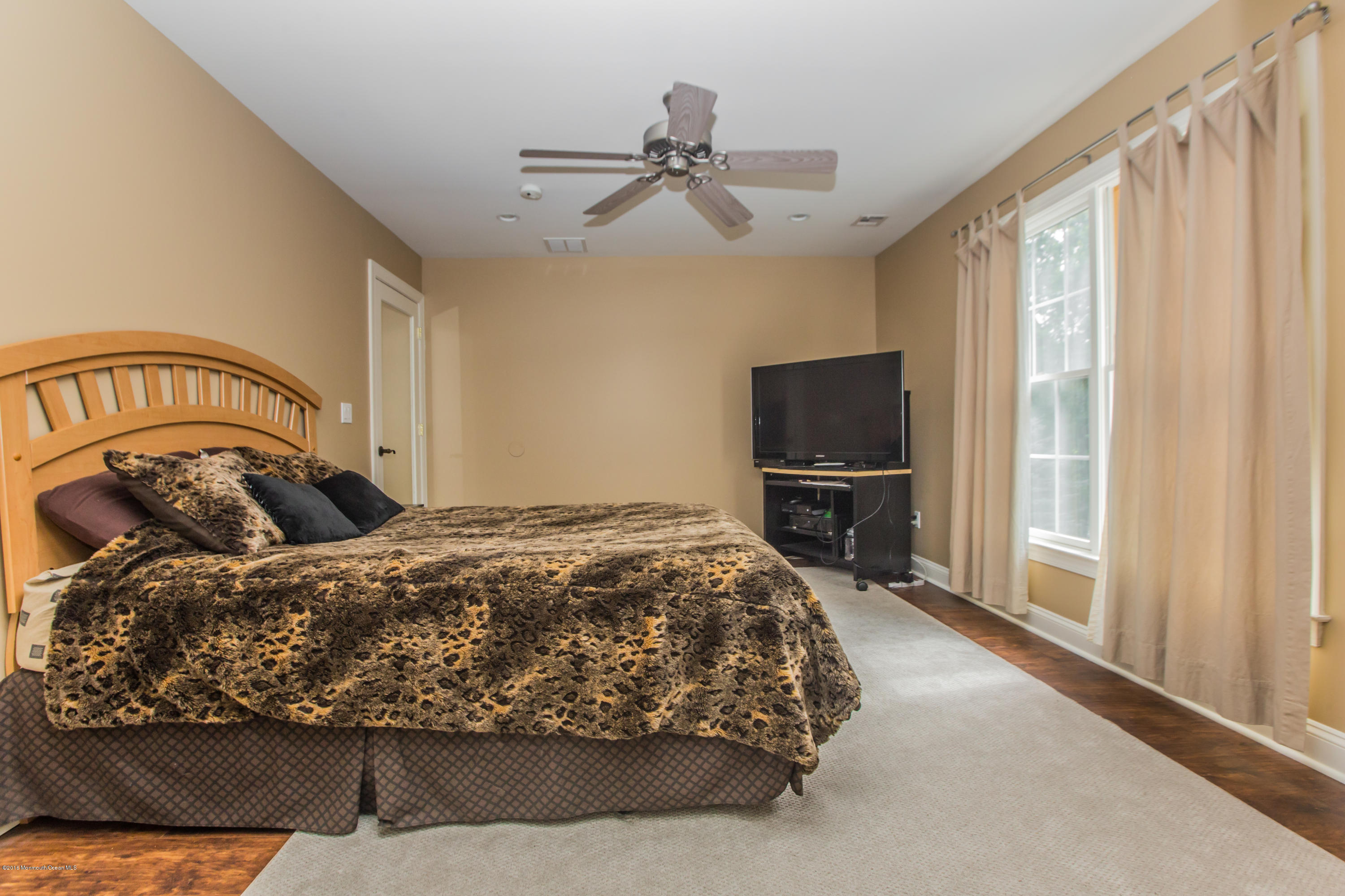 45 Arnold Boulevard Howell, NJ 07731 - Photo 11 of 49 IMG_8104