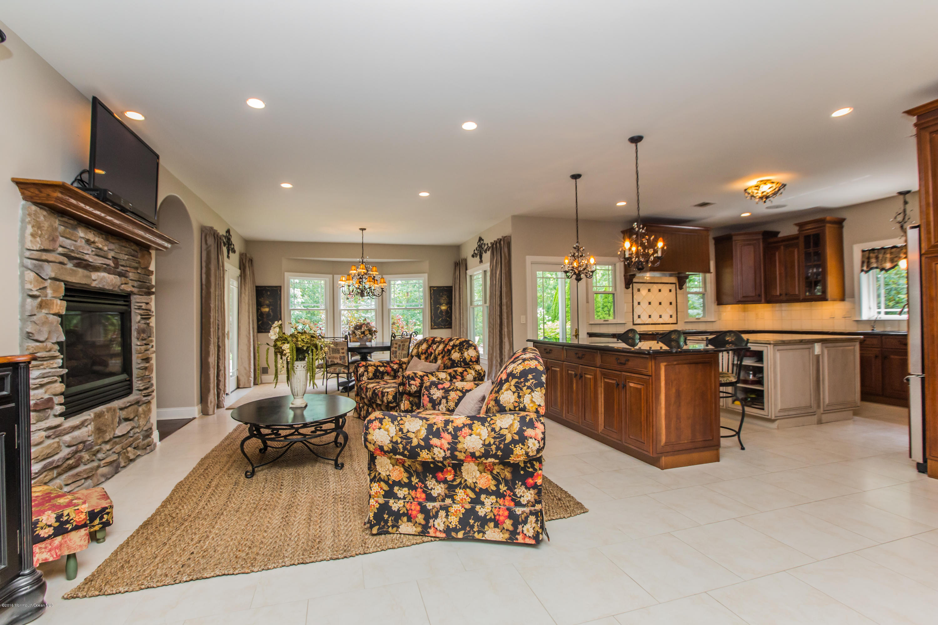 45 Arnold Boulevard Howell, NJ 07731 - Photo 3 of 49 IMG_8403