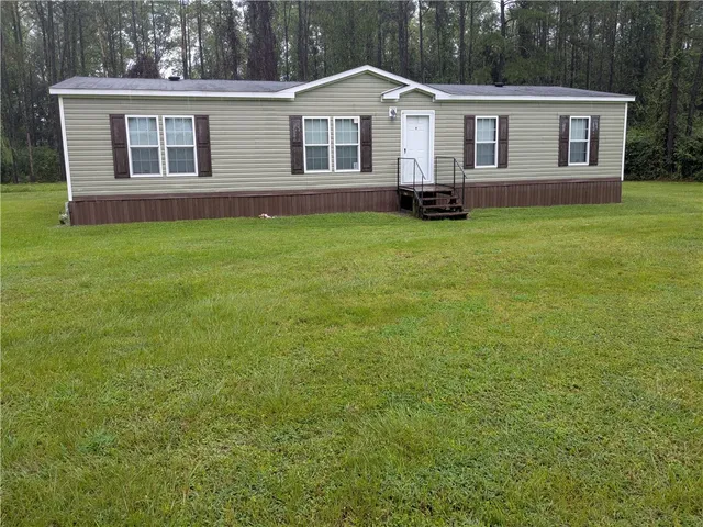 $1,200 | 4011 Oxford Lane, Blackshear, GA 31516