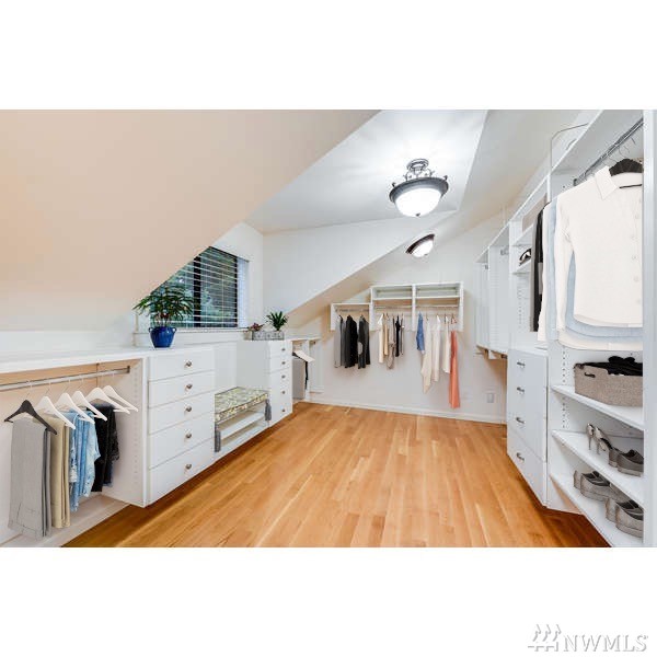 18811 Meridian Place West Bothell, WA 98012 - Photo 17 of 37