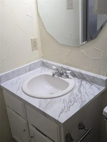 $1,875 | 1805 West Spring Creek Parkway, Unit GG2, Plano, TX 75023