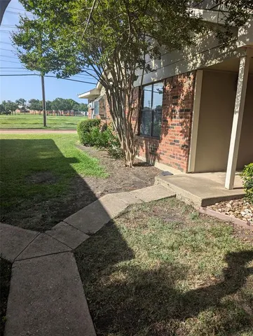 $1,875 | 1805 West Spring Creek Parkway, Unit GG2, Plano, TX 75023