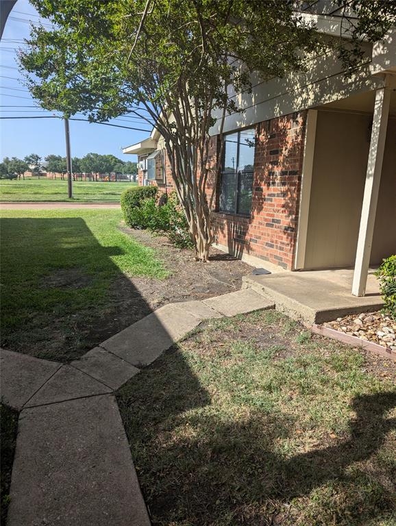 1805 West Spring Creek Parkway, Unit GG2 Plano, TX 75023 - Photo 3 of 32