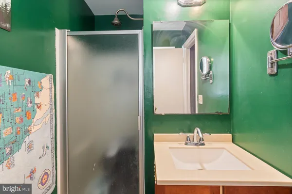 $400,000 | 3000 Breezewood Lane, Hampstead, MD 21074