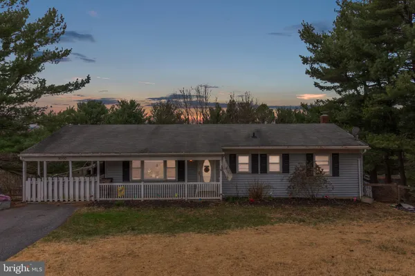 $400,000 | 3000 Breezewood Lane, Hampstead, MD 21074