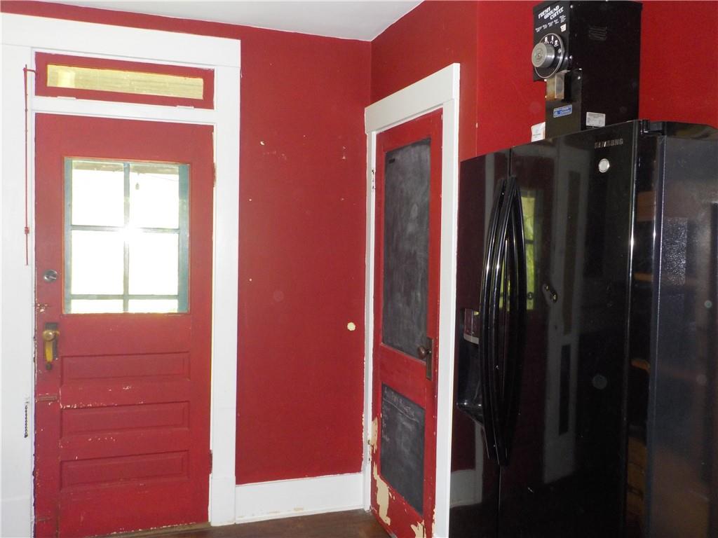 111 Pfaff Road Baden, PA 15005 - Photo 14 of 23
