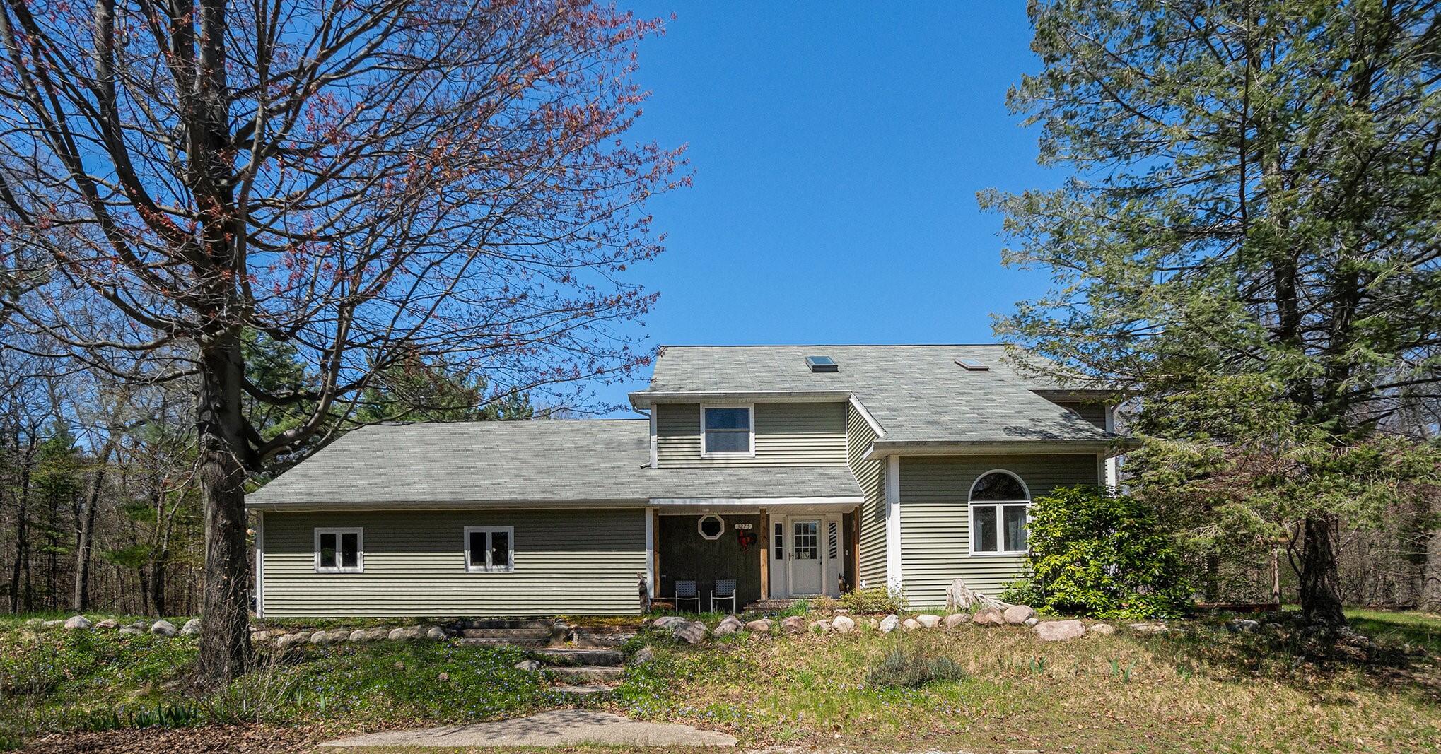 3276 Fenner Road Muskegon, MI 49445 - Photo 2 of 49 Front