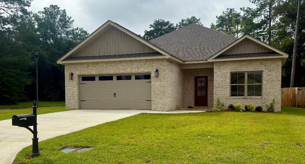 101 Pace Lane Dothan, AL 36305 - Photo 1 of 22