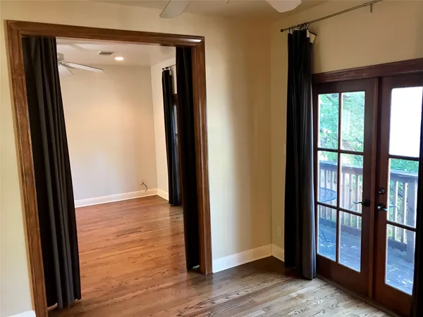 $1,800 | 915 East 39th Street, Unit B, Austin, TX 78751