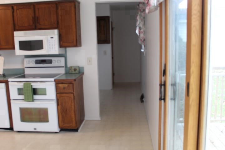 9491 North Webster Road Clio, MI 48420 - Photo 10 of 27 21524077-9.JPG
