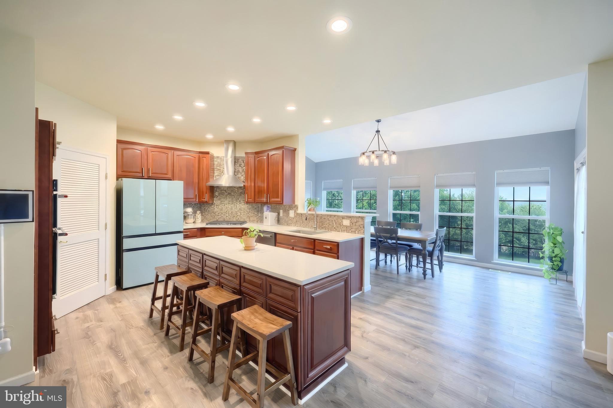 406 Wynwood Road York, PA 17402 - Photo 8 of 58 Gourmet Kitchen