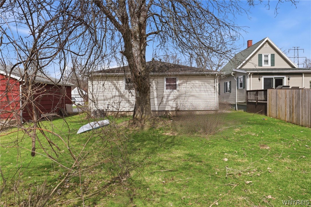361 Rumbold Avenue North Tonawanda, NY 14120 - Photo 21 of 34