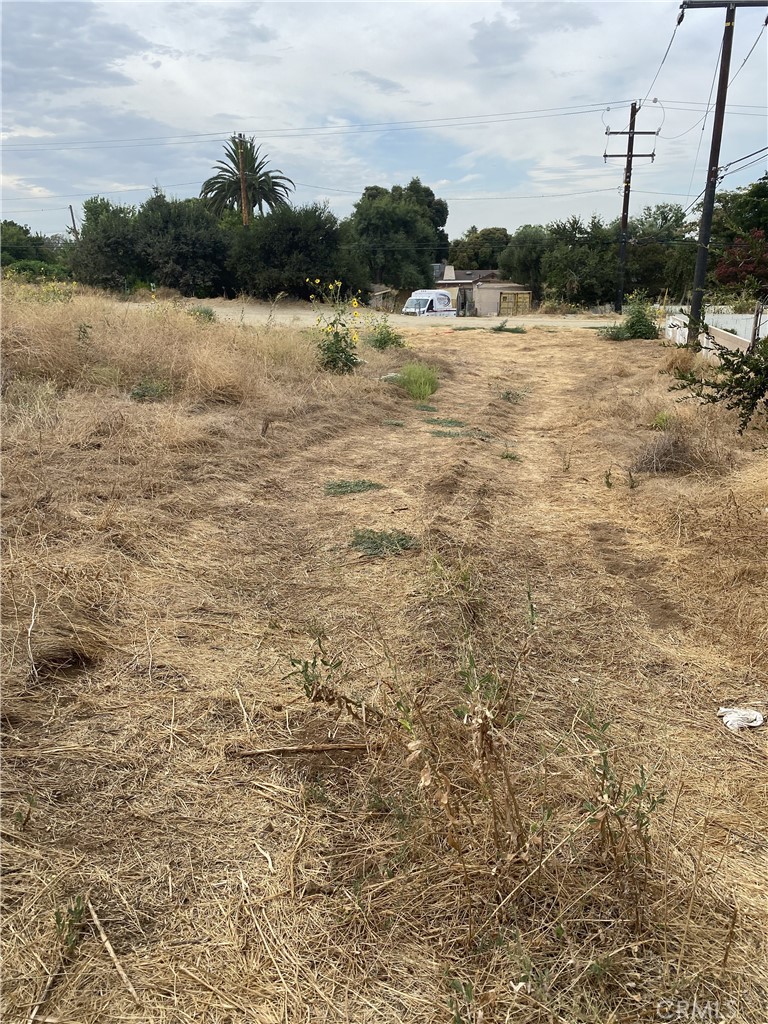 0 Grande Vista Avenue San Bernardino, CA 92405 - Photo 9 of 9 a view of lake