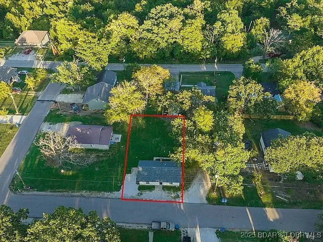 $165,000 | 122 Poplar Street, Camdenton, MO 65020