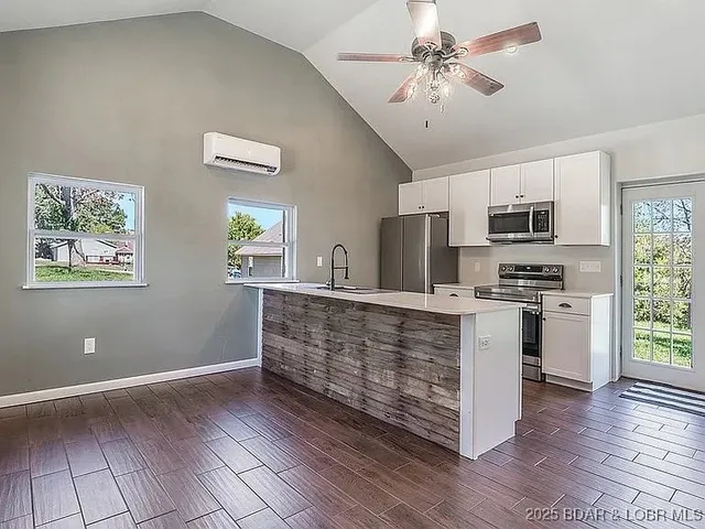 $165,000 | 122 Poplar Street, Camdenton, MO 65020