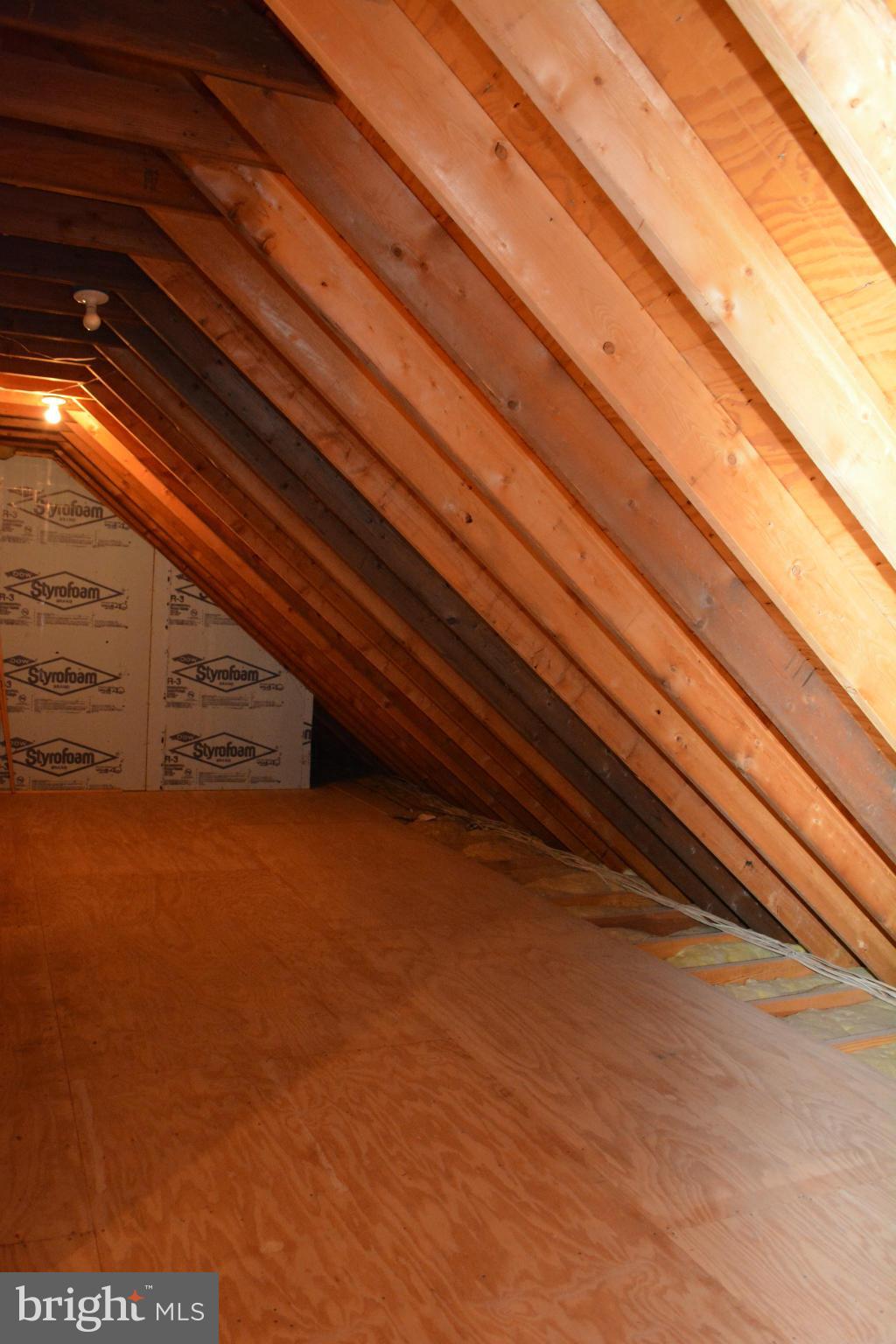 135 Gloucester Road Front Royal, VA 22630 - Photo 21 of 30 Amazing attic space
