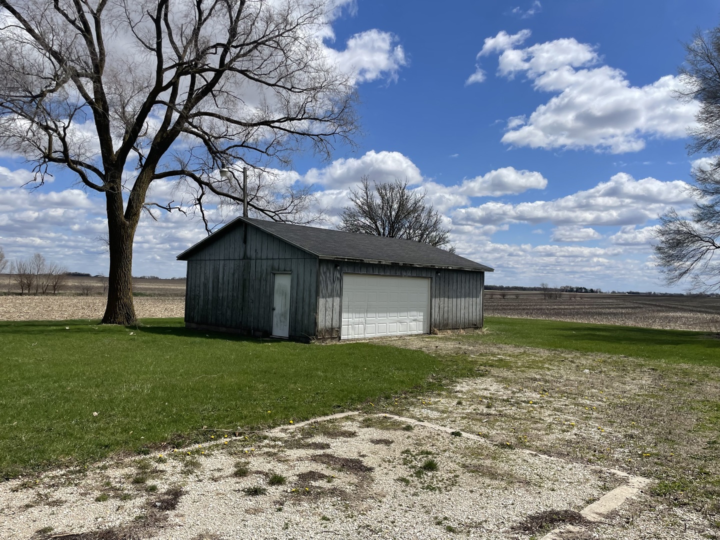 2940 5000 North Bourbonnais, IL 60914 - Photo 17 of 17 a view of a house with a yard