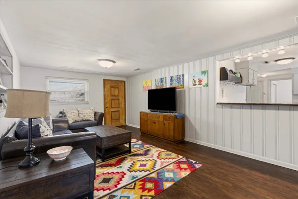 $250,000 | 2005 Casa Linda Court, Tallahassee, FL 32303