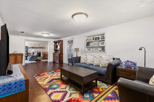 $250,000 | 2005 Casa Linda Court, Tallahassee, FL 32303