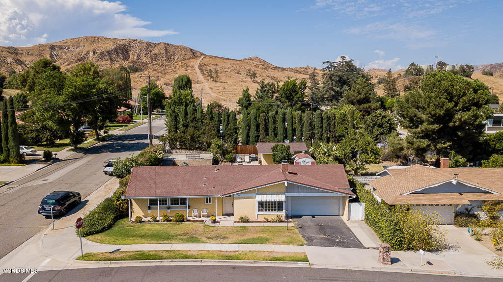 3607 Flood Street Simi Valley, CA 93063 - Photo 2 of 36 Front View