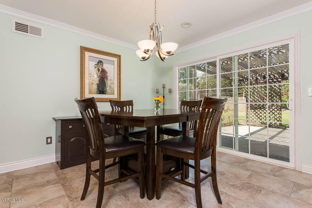 3607 Flood Street Simi Valley, CA 93063 - Photo 14 of 36 Dining Room