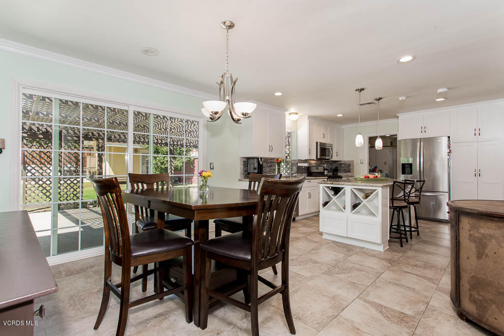 3607 Flood Street Simi Valley, CA 93063 - Photo 15 of 36 Dining Room