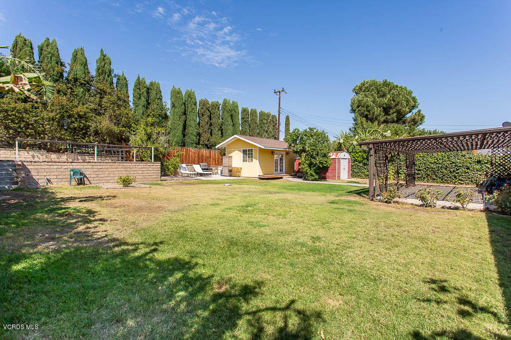3607 Flood Street Simi Valley, CA 93063 - Photo 18 of 36 Backyard