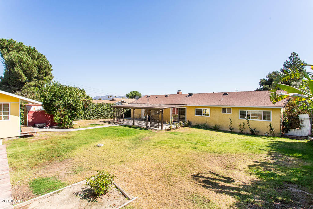 3607 Flood Street Simi Valley, CA 93063 - Photo 19 of 36 Backyard