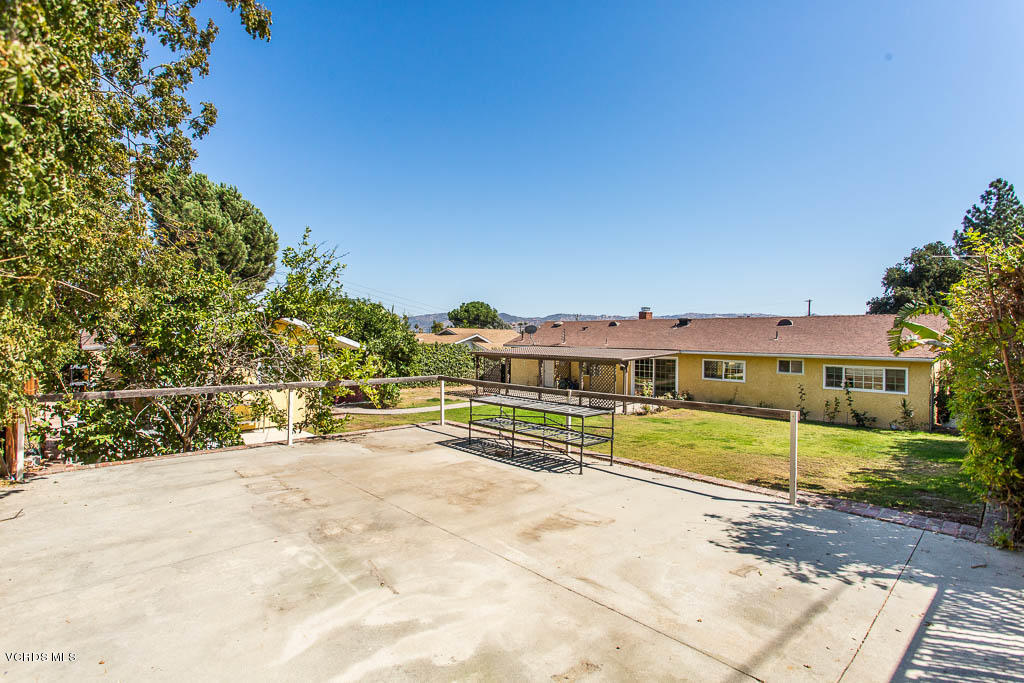 3607 Flood Street Simi Valley, CA 93063 - Photo 20 of 36 RV Pad