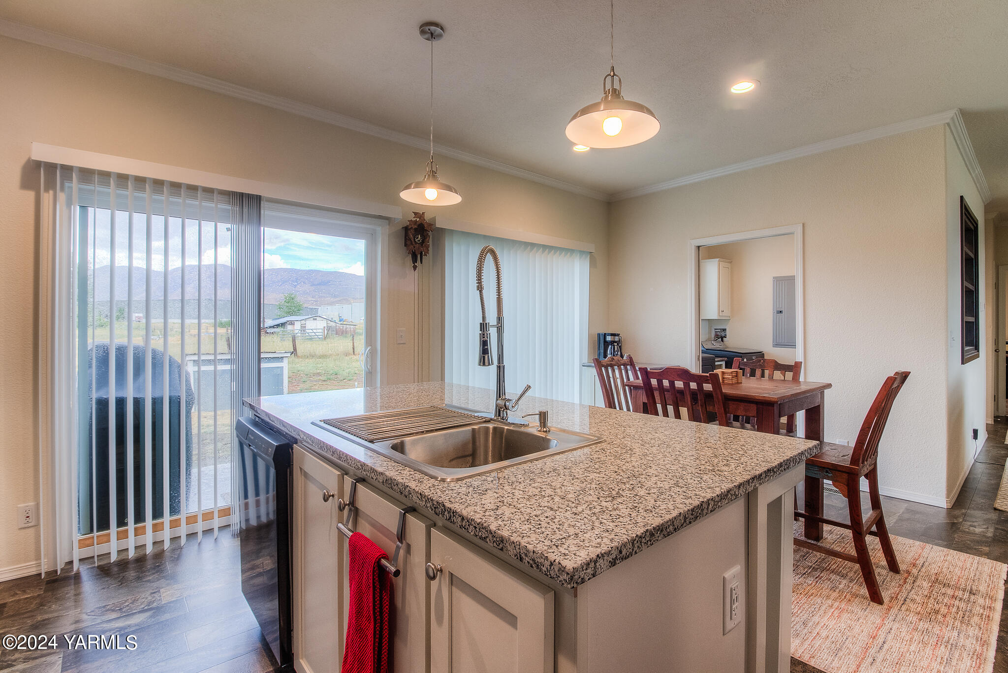 460 McPhee Road Naches, WA 98937 - Photo 13 of 39 24