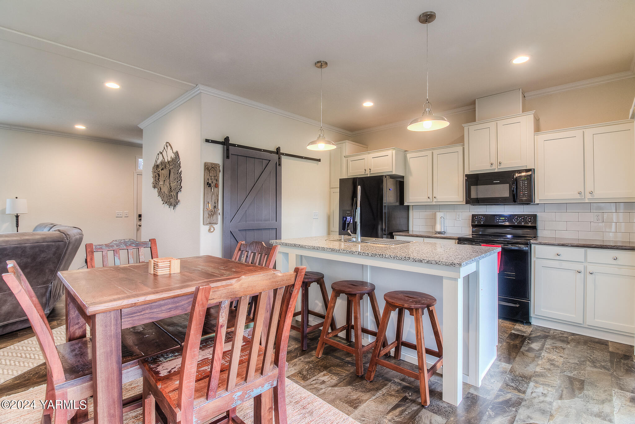 460 McPhee Road Naches, WA 98937 - Photo 21 of 39 18