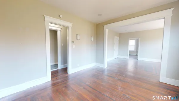 $2,550 | 1616 Chapel Street, New Haven, CT 06511