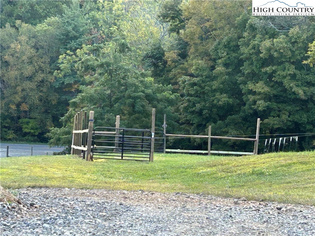 509 Grant Houck Road Todd, NC 28684 - Photo 11 of 50 a view of a park