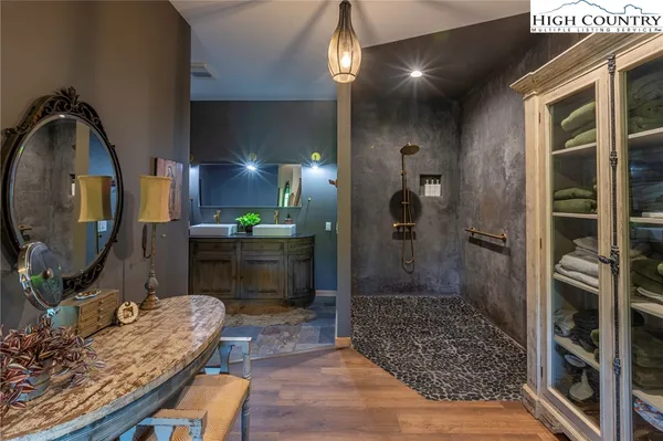 $983,000 | 509 Grant Houck Road, Todd, NC 28684