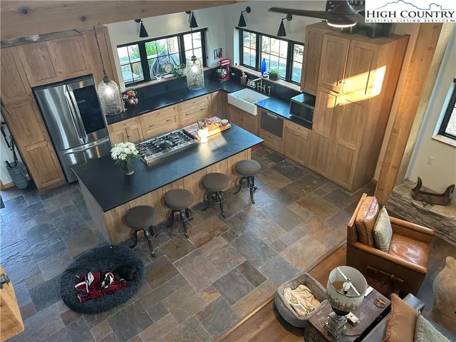 $983,000 | 509 Grant Houck Road, Todd, NC 28684