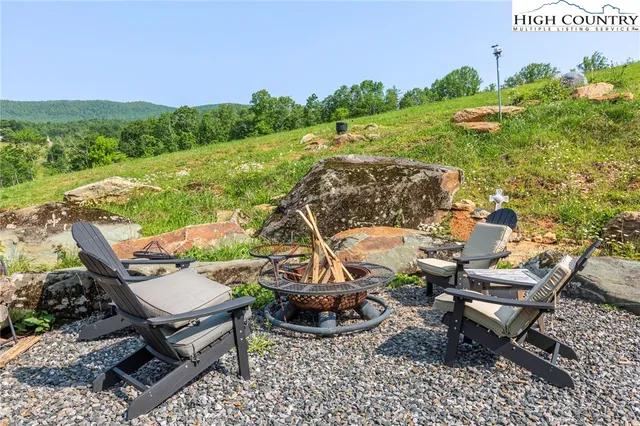 $983,000 | 509 Grant Houck Road, Todd, NC 28684