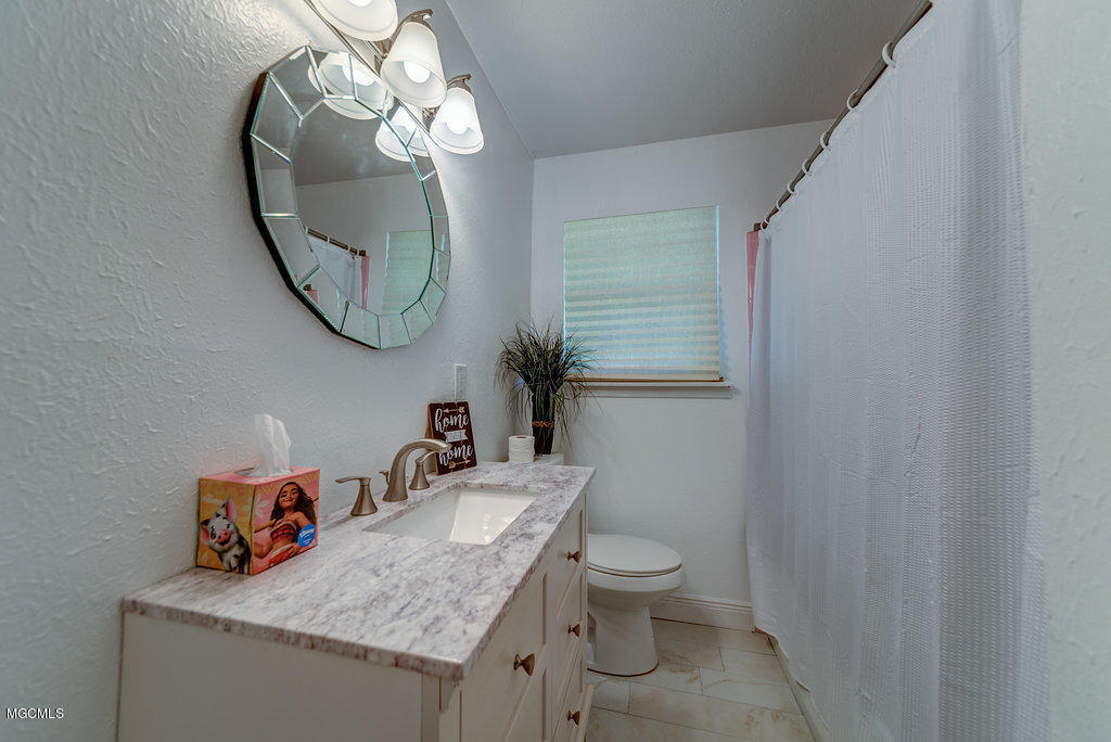 2143 Switzer Road Gulfport, MS 39507 - Photo 21 of 23 20170820-20170820-DSC_8881_2_3_4_5
