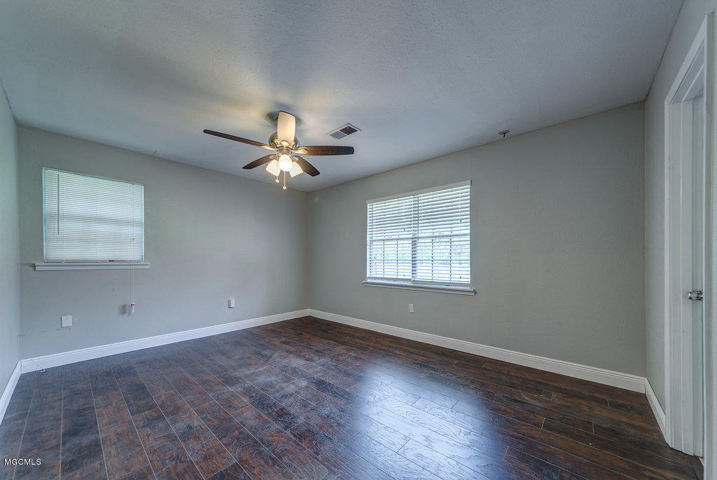 2143 Switzer Road Gulfport, MS 39507 - Photo 22 of 23 20170820-20170820-DSC_8896_897_898_899_9