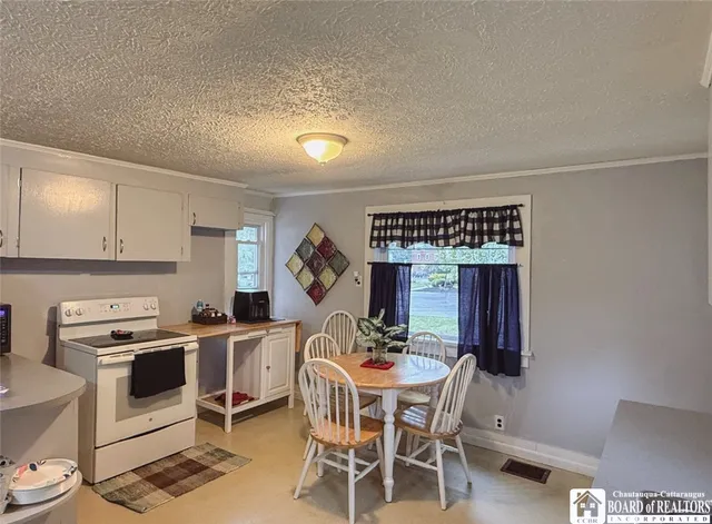 $129,900 | 11 Main Street, Harmony, NY 14767