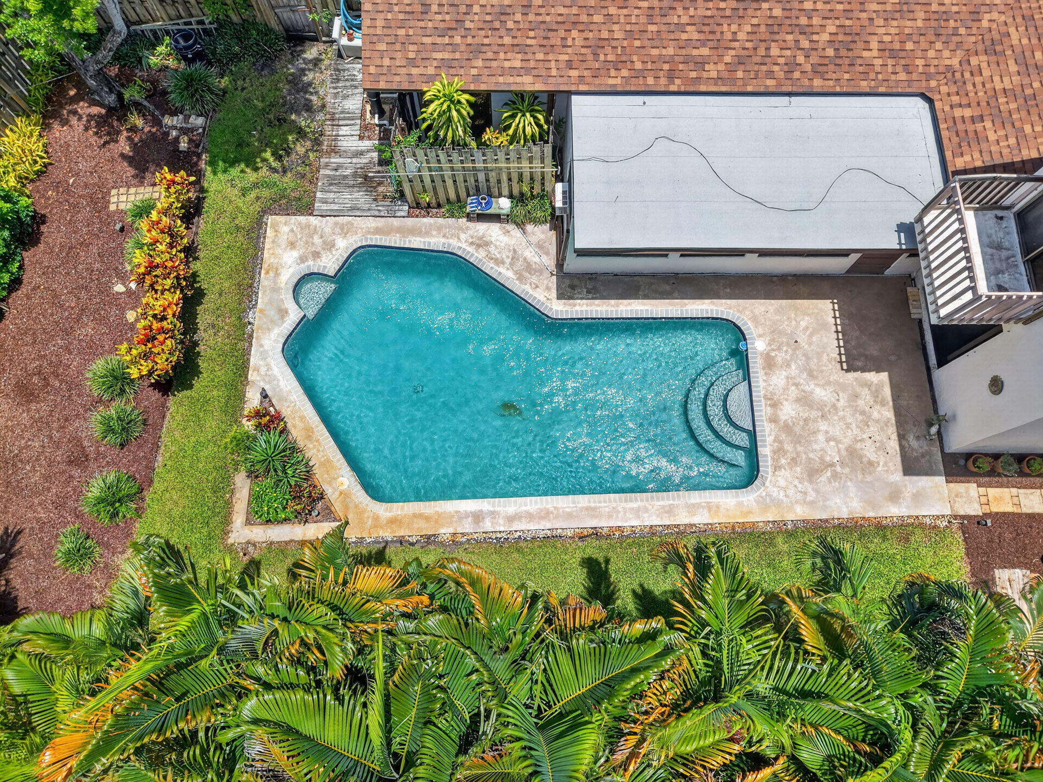 17667 Pine Needle Terrace Boca Raton, FL 33487 - Photo 35 of 40 53-web-or-mls-DJI_20260713133755_0066_D