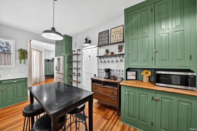 $435,000 | 814 Ashland Avenue, South Bend, IN 46616